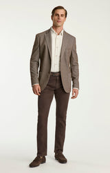 chinos model