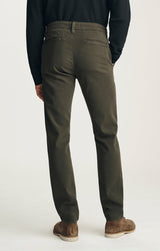 Jasper chinos back