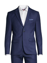 Timeless and confident solid color suit