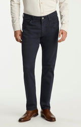 chinos front