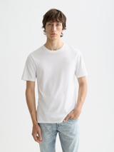 White Regular Fit shirt model